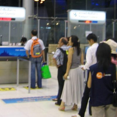 Phuket Immigration Tells One-Year Permit Holders to Apply for 30 Day Extension
