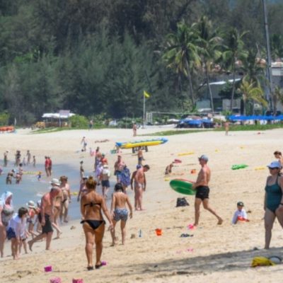 Chinese Tourists Outnumber Russians in Phuket