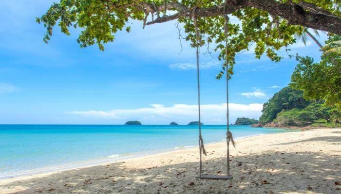 beach in koh chang thailand